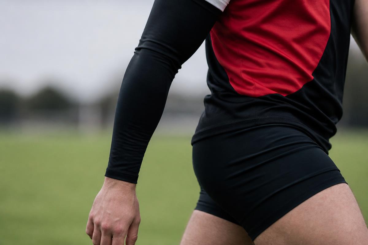 Compression wear — custom afl teamwear by Divley
