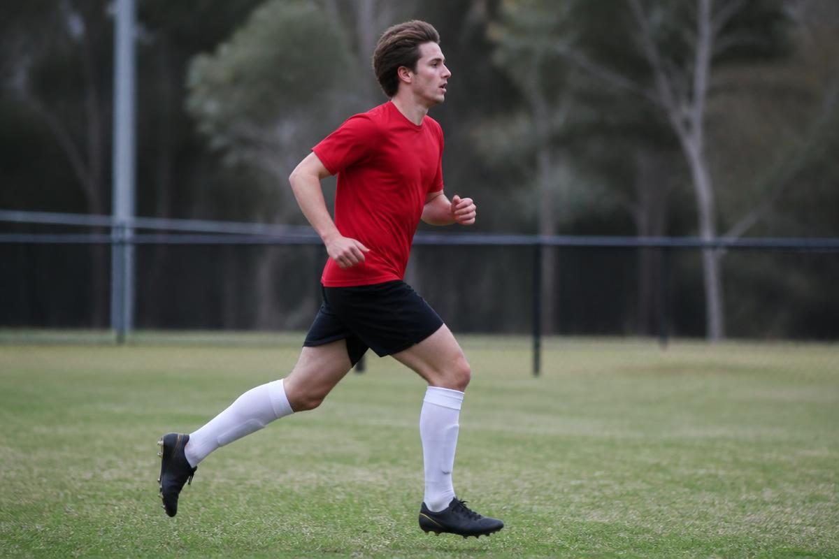 Jerseys and shorts — custom soccer & futsal teamwear by Divley